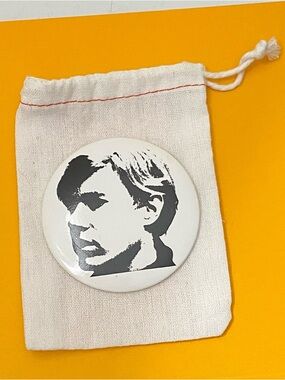 Vintage Andy Warhol black & white Pop Art pin back button